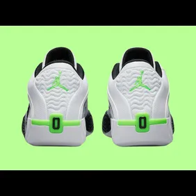 Jordan-Tatum-2-Neon-Electric-Green-FJ6457-100-4