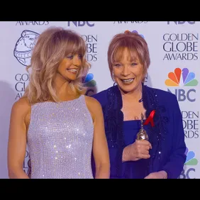 Goldie Hawn Shirley MacLaine at 55th Annual Golden Globes Awards Show 1998