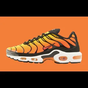 Nike-Air-Max-Plus-Sunset-2024-HF0552-001-1