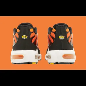 Nike-Air-Max-Plus-Sunset-2024-HF0552-001-3