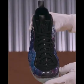 Nike-Air-Foamposite-One-Galaxy-2025-FQ4303-400-2