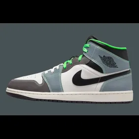 Air-Jordan-1-Mid-Casa-93-HQ3829-001-1