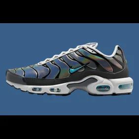 Nike-Air-Max-Plus-Iridescent-HV2525-001-2