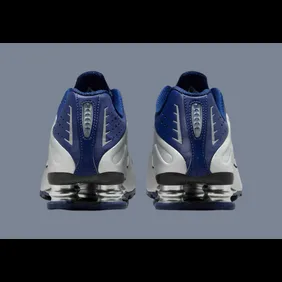 Nike-Shox-R4-Blue-Void-AR3565-400-4