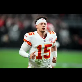 Kansas City Chiefs v Las Vegas Raiders